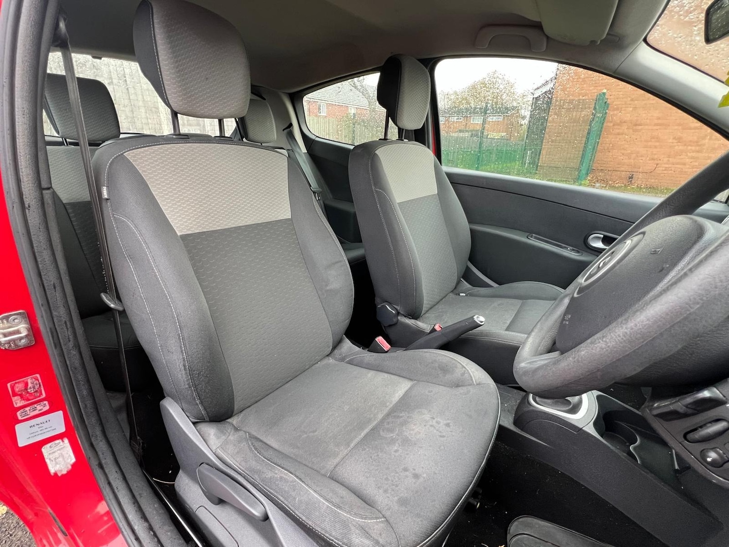 Used Renault Clio 2010 for sale - 76528129: Photo 14