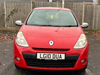Used Renault Clio 2010 for sale - 76528129: Photo