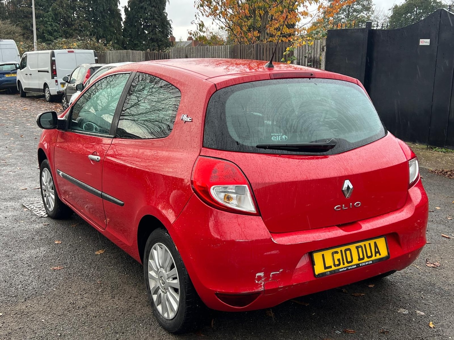 Used Renault Clio 2010 for sale - 76528129: Photo 8