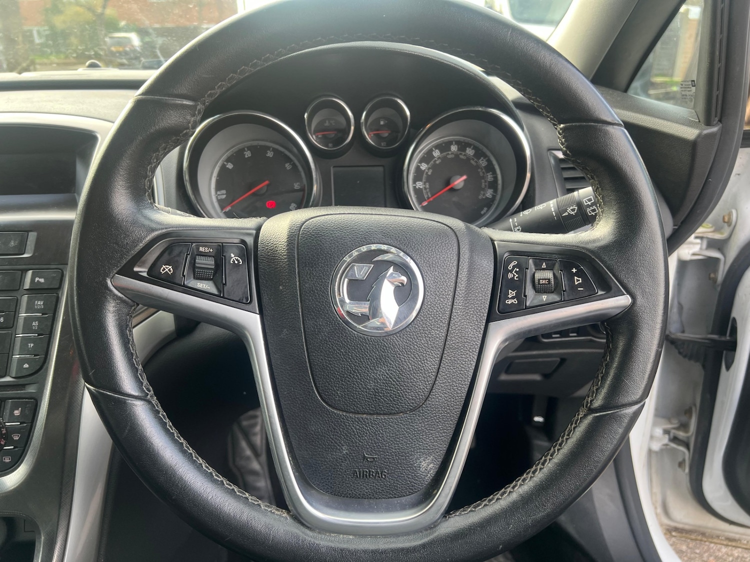 Used Vauxhall Astra 2012 for sale - 76446920: Photo 14