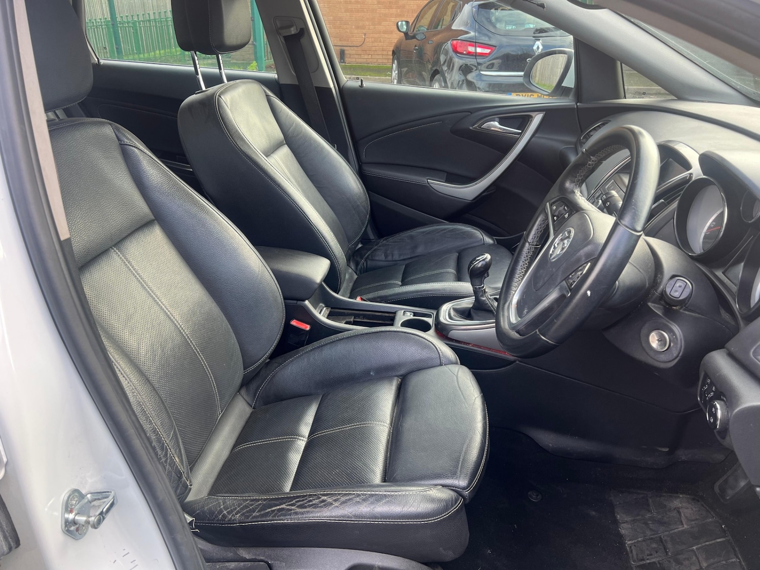 Used Vauxhall Astra 2012 for sale - 76446920: Photo 23