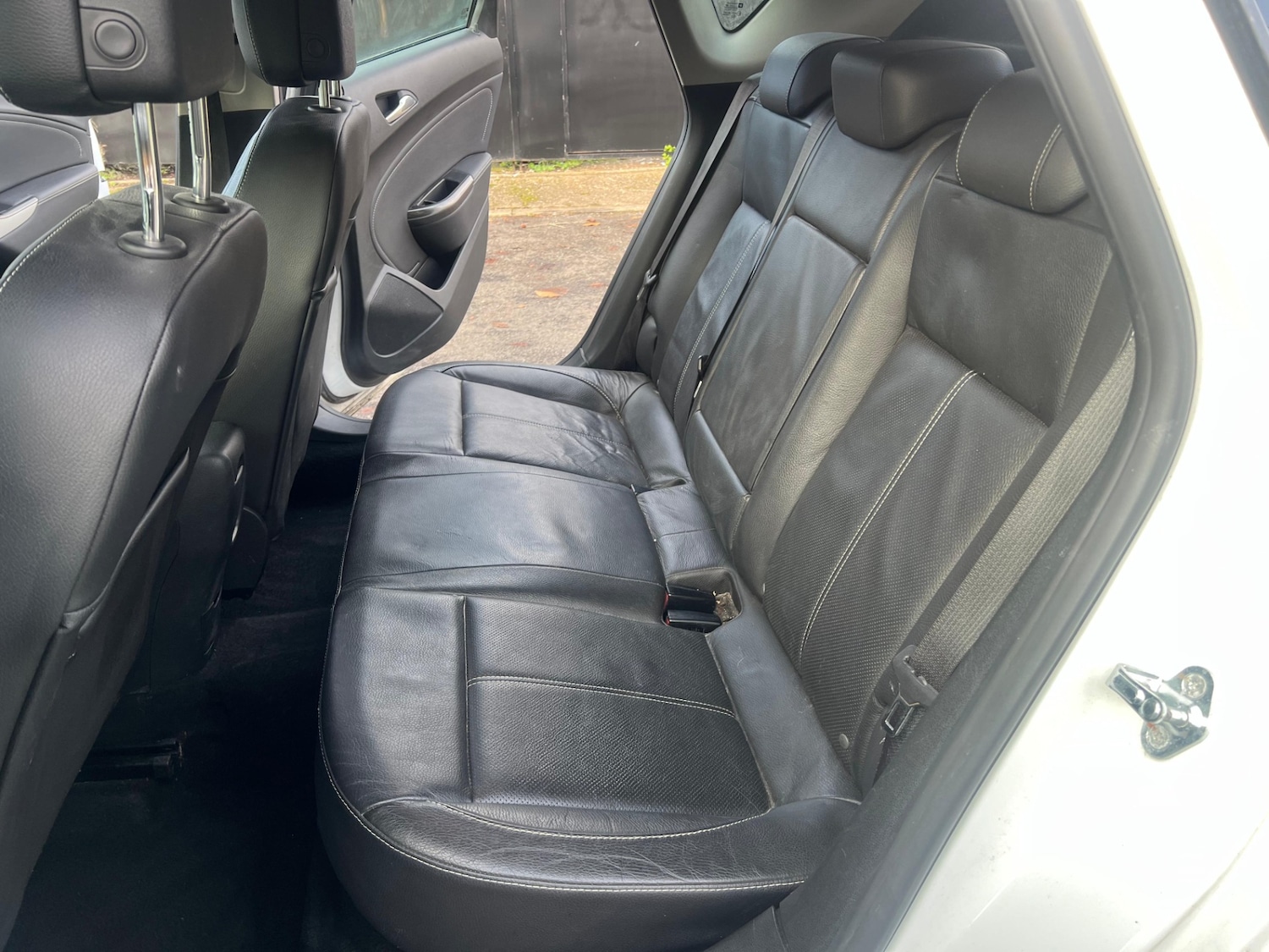 Used Vauxhall Astra 2012 for sale - 76446920: Photo 24