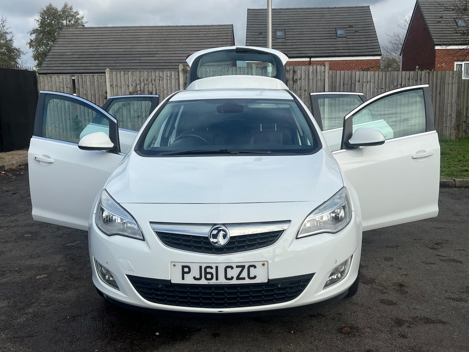 Used Vauxhall Astra 2012 for sale - 76446920: Photo 26