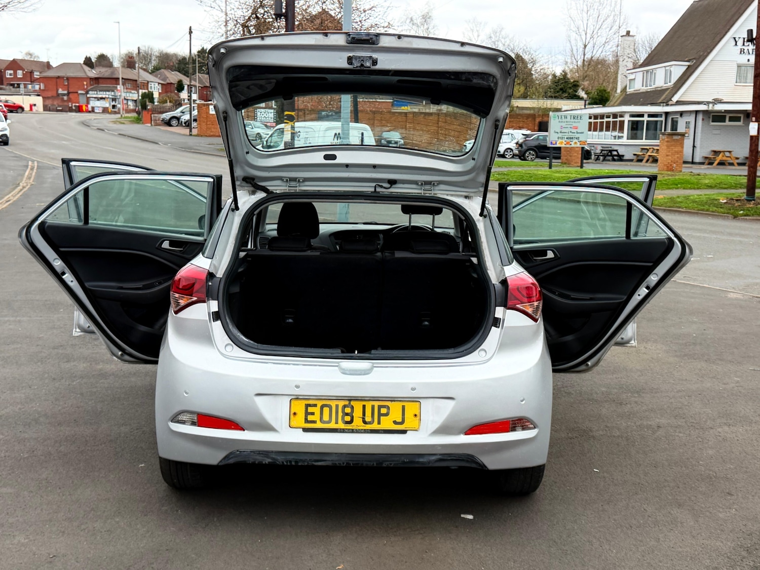 Used Hyundai i20 2018 for sale - 78131858: Photo 20