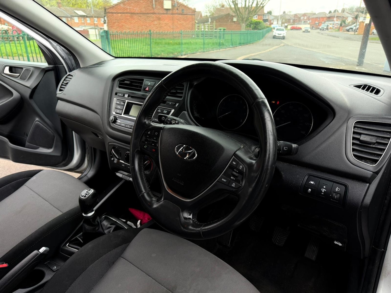 Used Hyundai i20 2018 for sale - 78131858: Photo 25