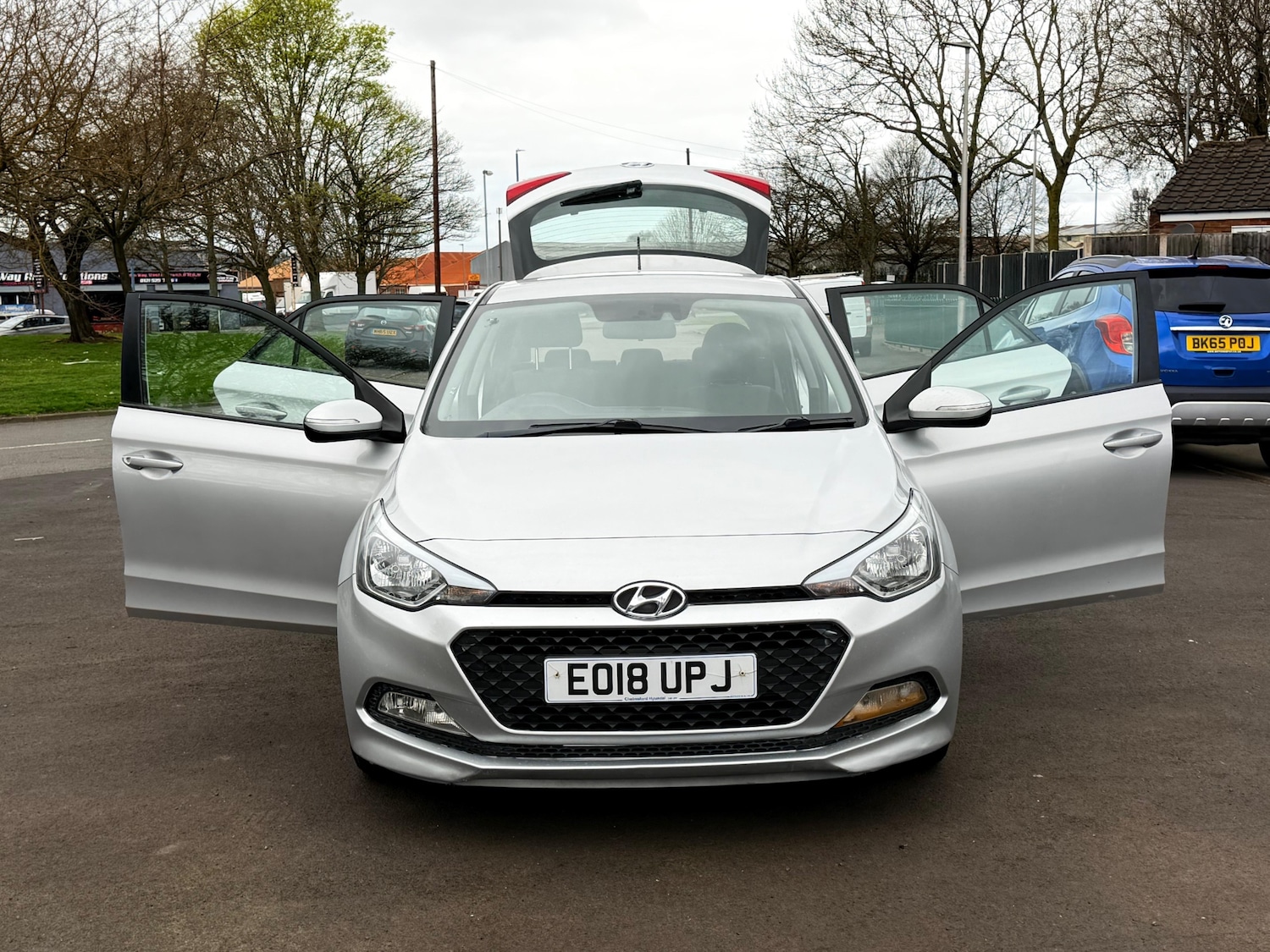 Used Hyundai i20 2018 for sale - 78131858: Photo 9