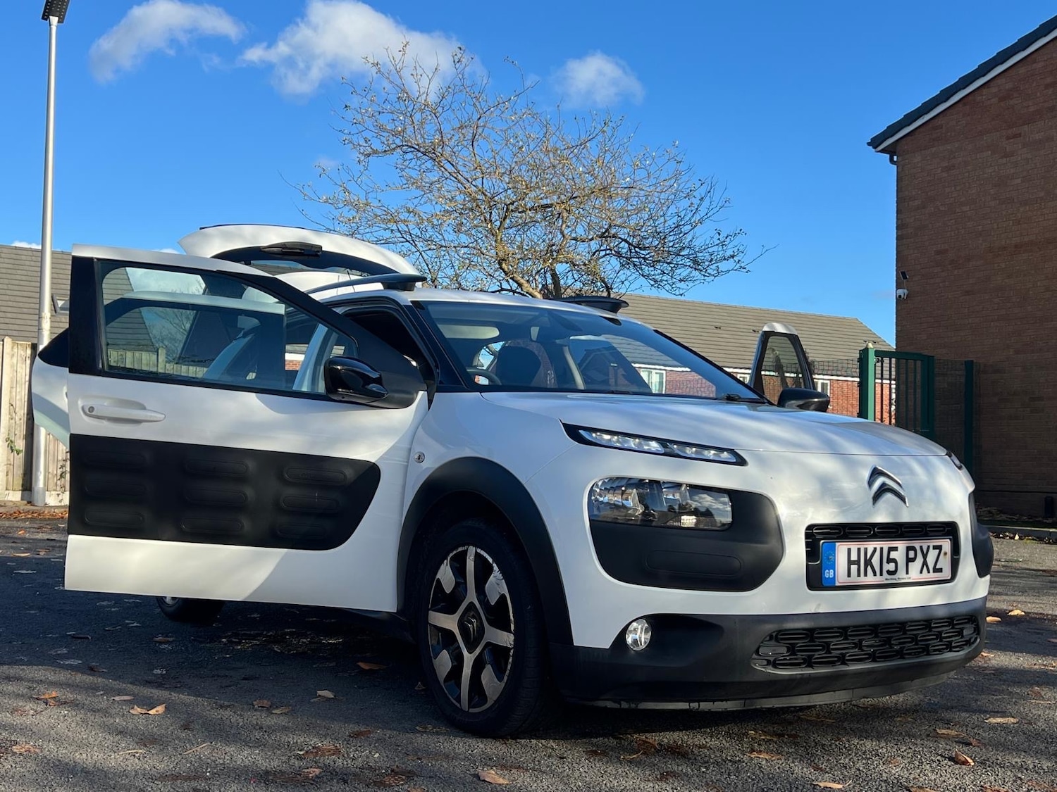Used Citroen C4 Cactus 2015 for sale - 76454801: Photo 1