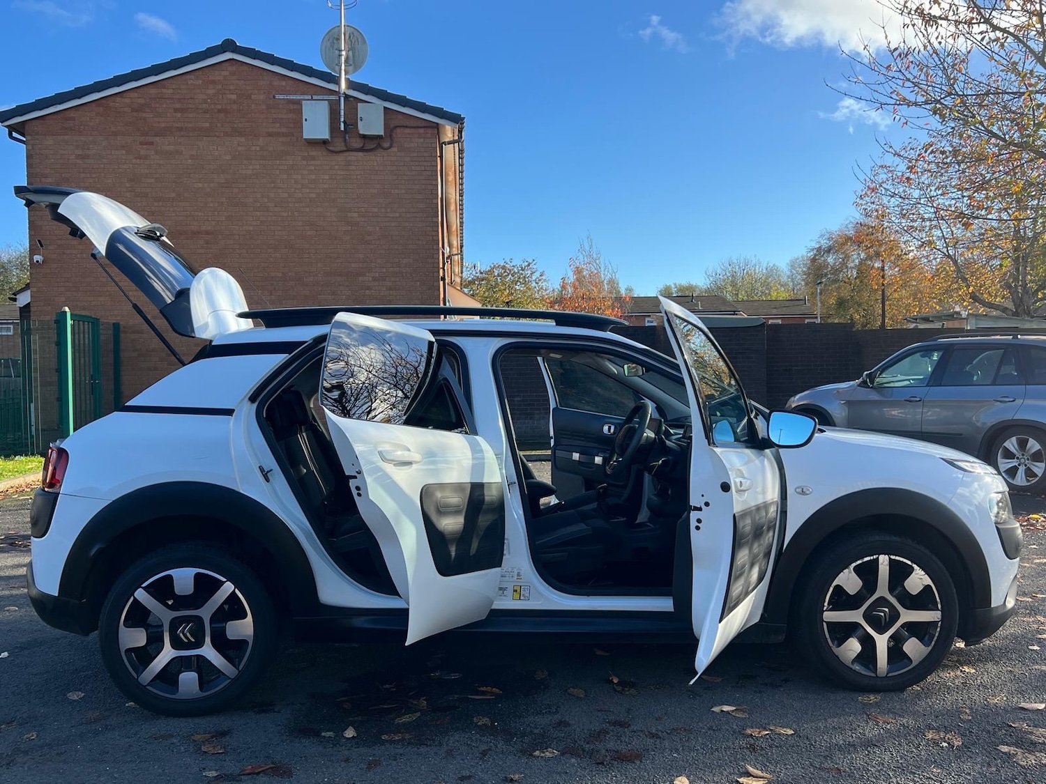 Used Citroen C4 Cactus 2015 for sale - 76454801: Photo 14