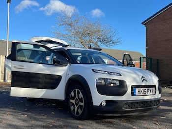 Used Citroen C4 Cactus 2015 for sale - 76454801: Photo