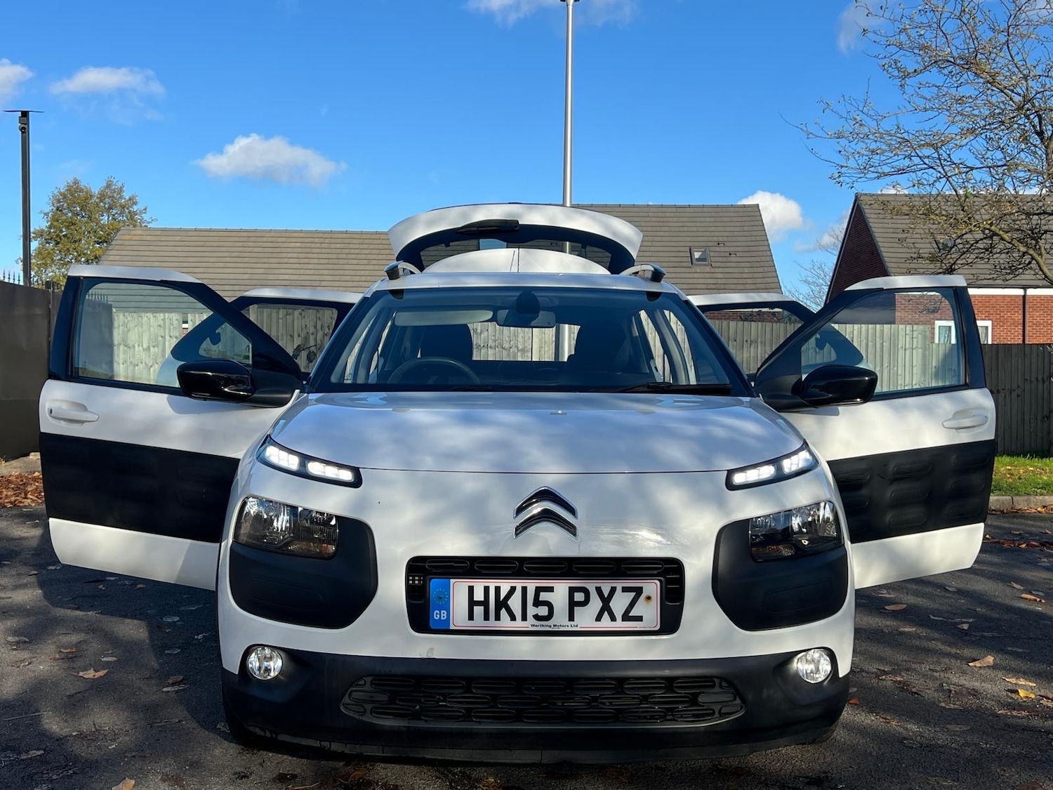 Used Citroen C4 Cactus 2015 for sale - 76454801: Photo 3