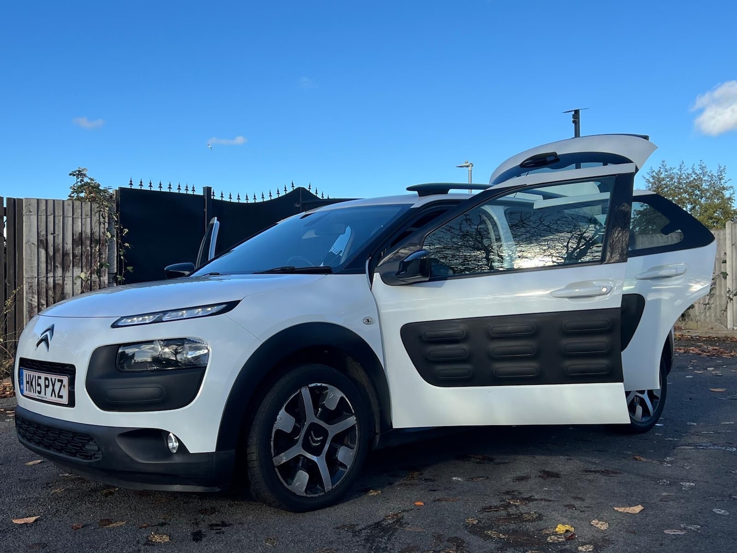 Used Citroen C4 Cactus 2015 for sale - 76454801: Photo 5