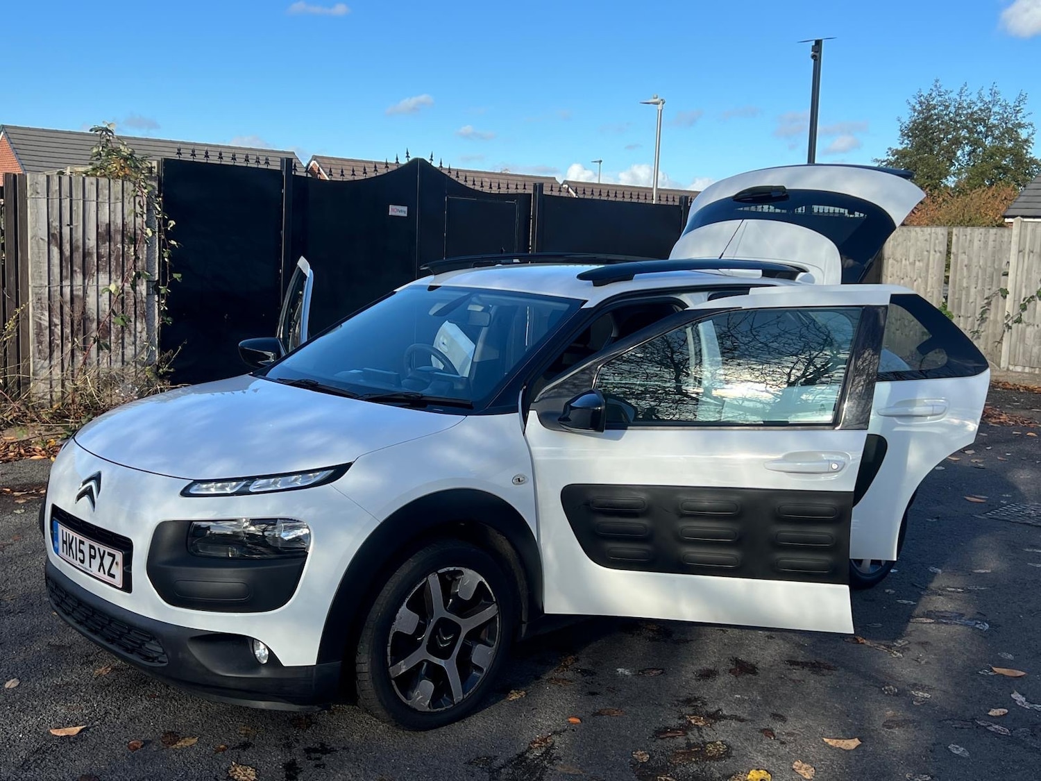 Used Citroen C4 Cactus 2015 for sale - 76454801: Photo 6
