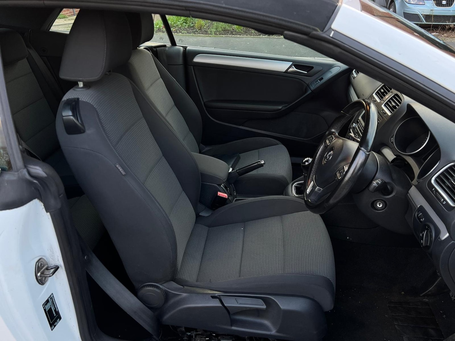 Used Volkswagen Golf 2012 for sale - 77050304: Photo 15