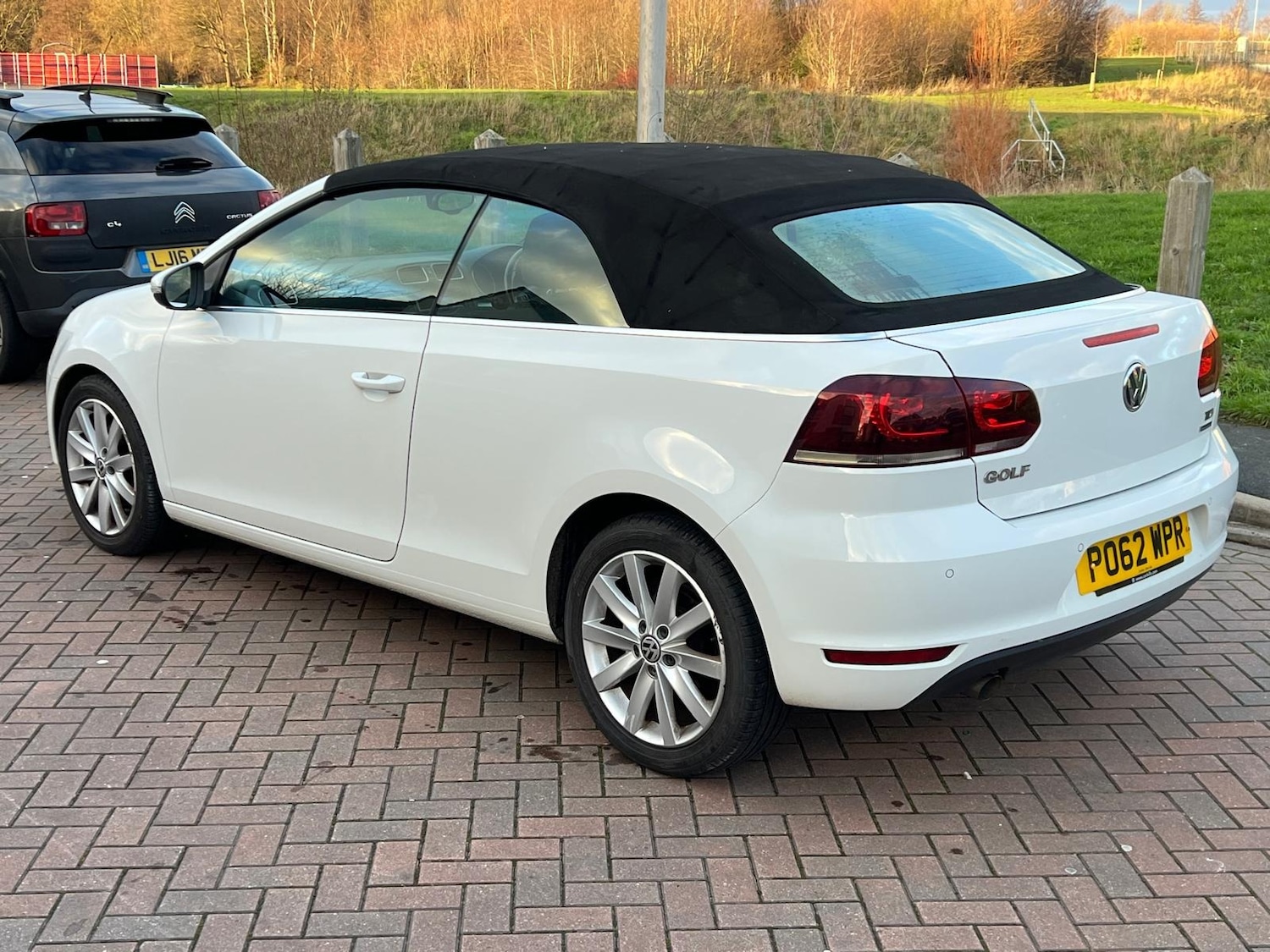 Used Volkswagen Golf 2012 for sale - 77050304: Photo 16