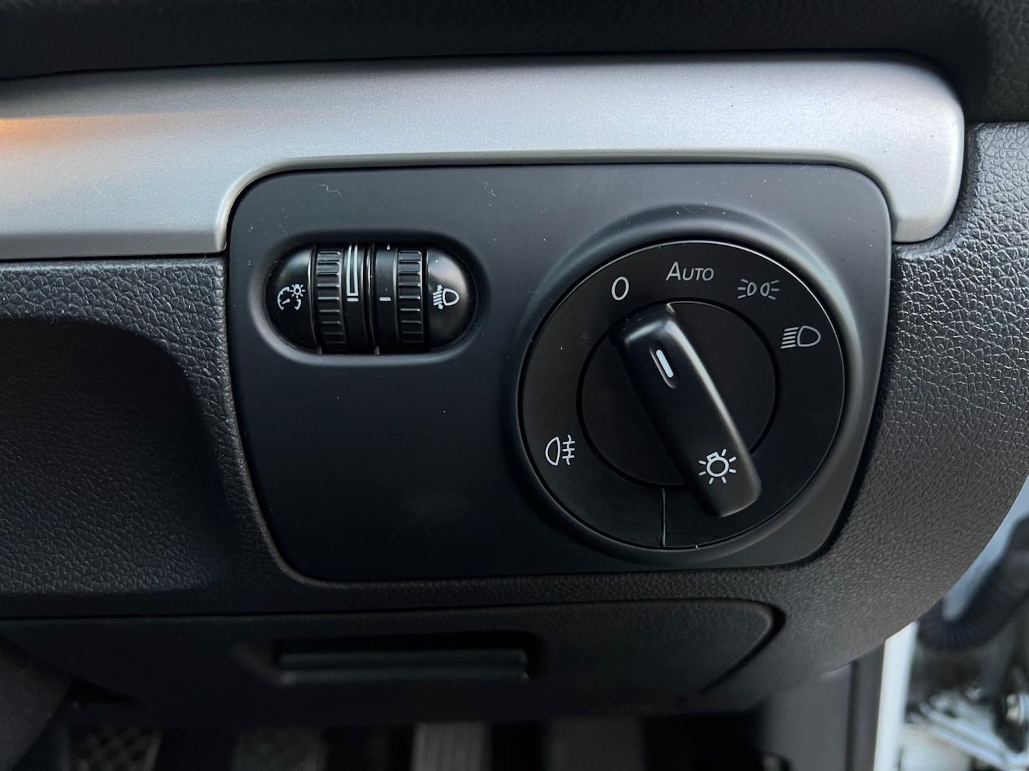 Used Volkswagen Golf 2012 for sale - 77050304: Photo 25