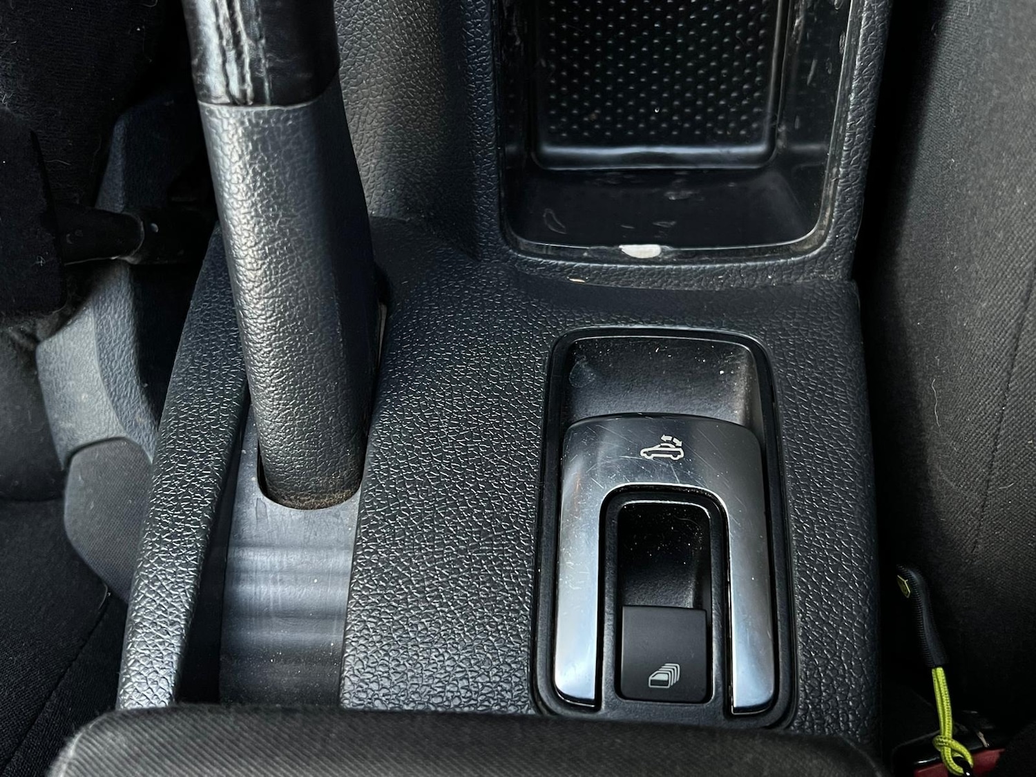 Used Volkswagen Golf 2012 for sale - 77050304: Photo 34