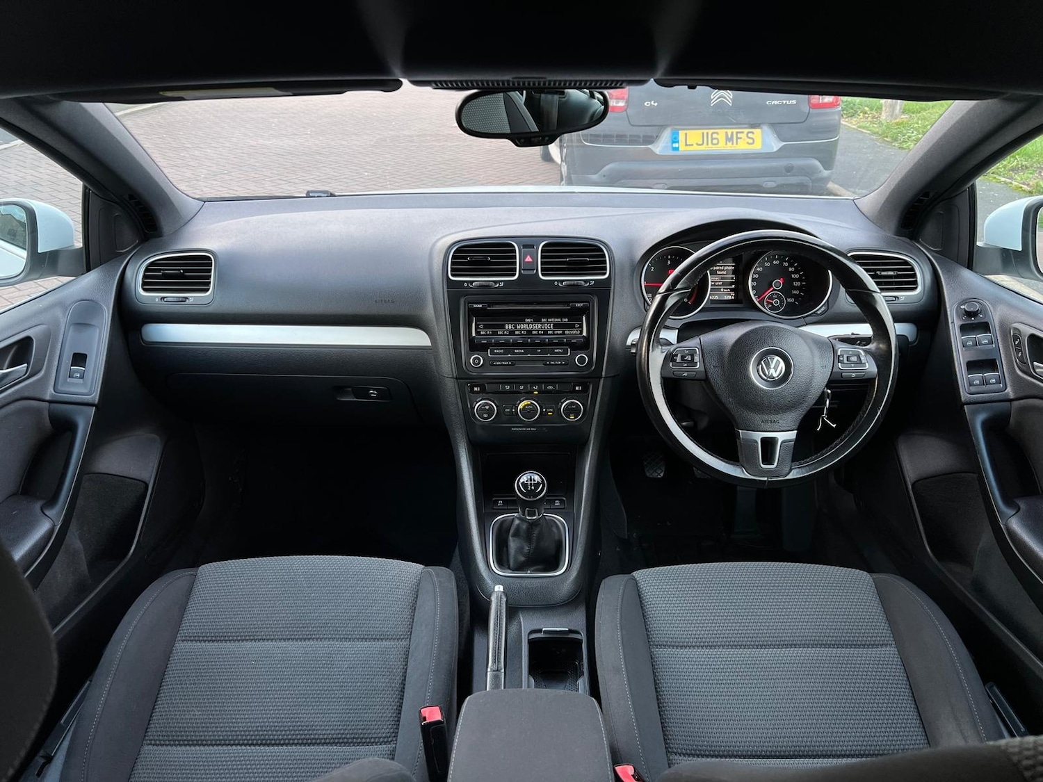 Used Volkswagen Golf 2012 for sale - 77050304: Photo 39