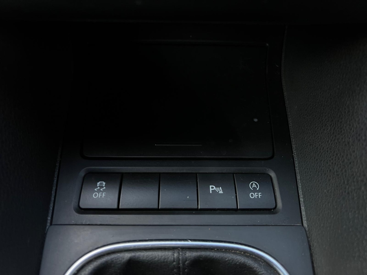 Used Volkswagen Golf 2012 for sale - 77050304: Photo 8