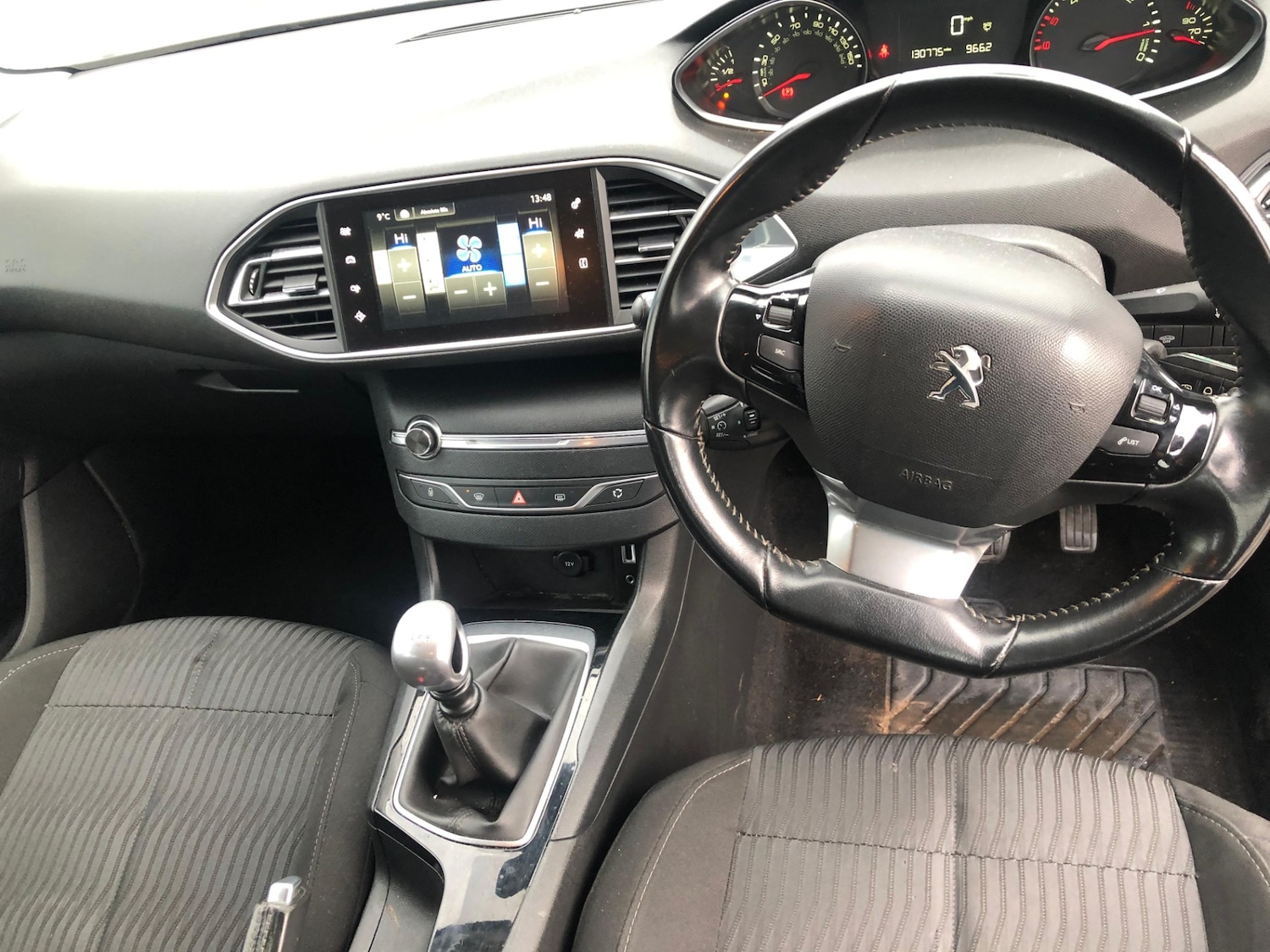 Used Peugeot 308 2016 for sale - 76914340: Photo 11