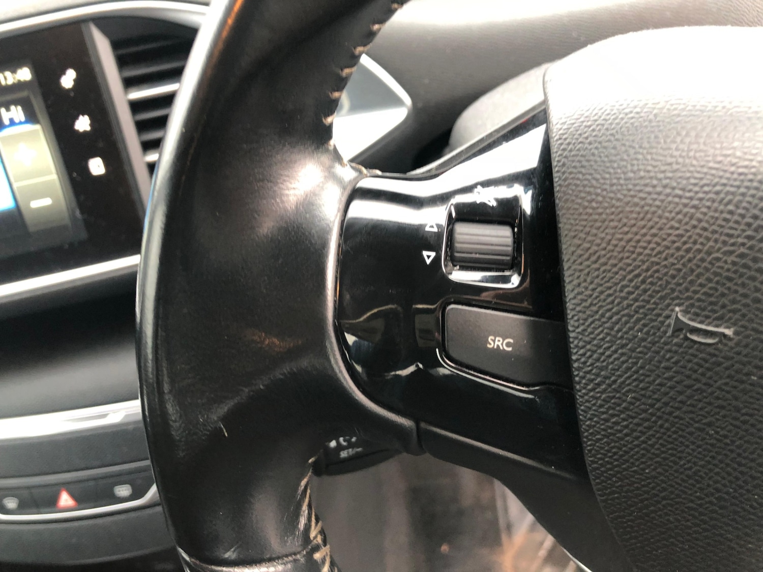 Used Peugeot 308 2016 for sale - 76914340: Photo 13