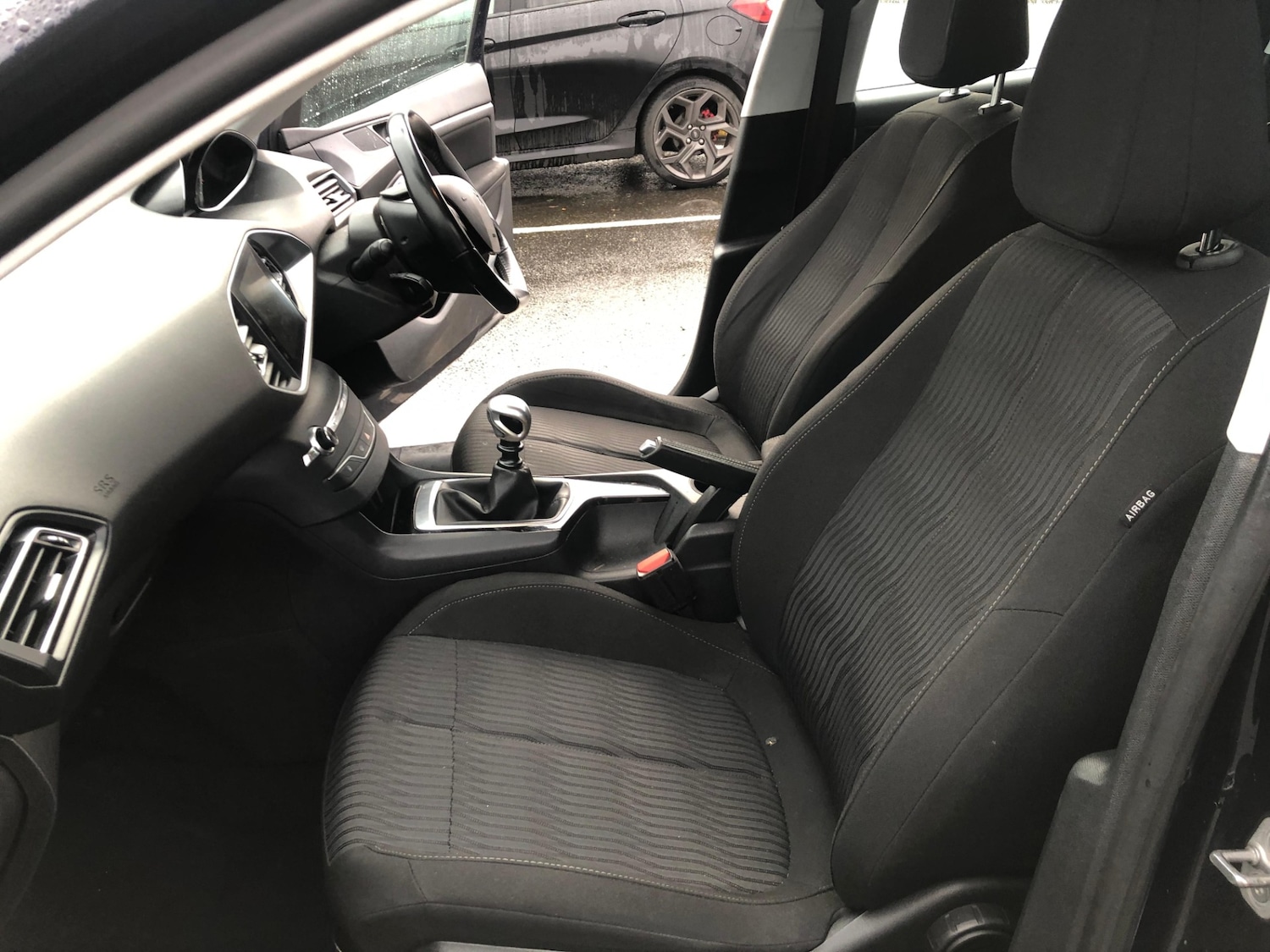 Used Peugeot 308 2016 for sale - 76914340: Photo 15