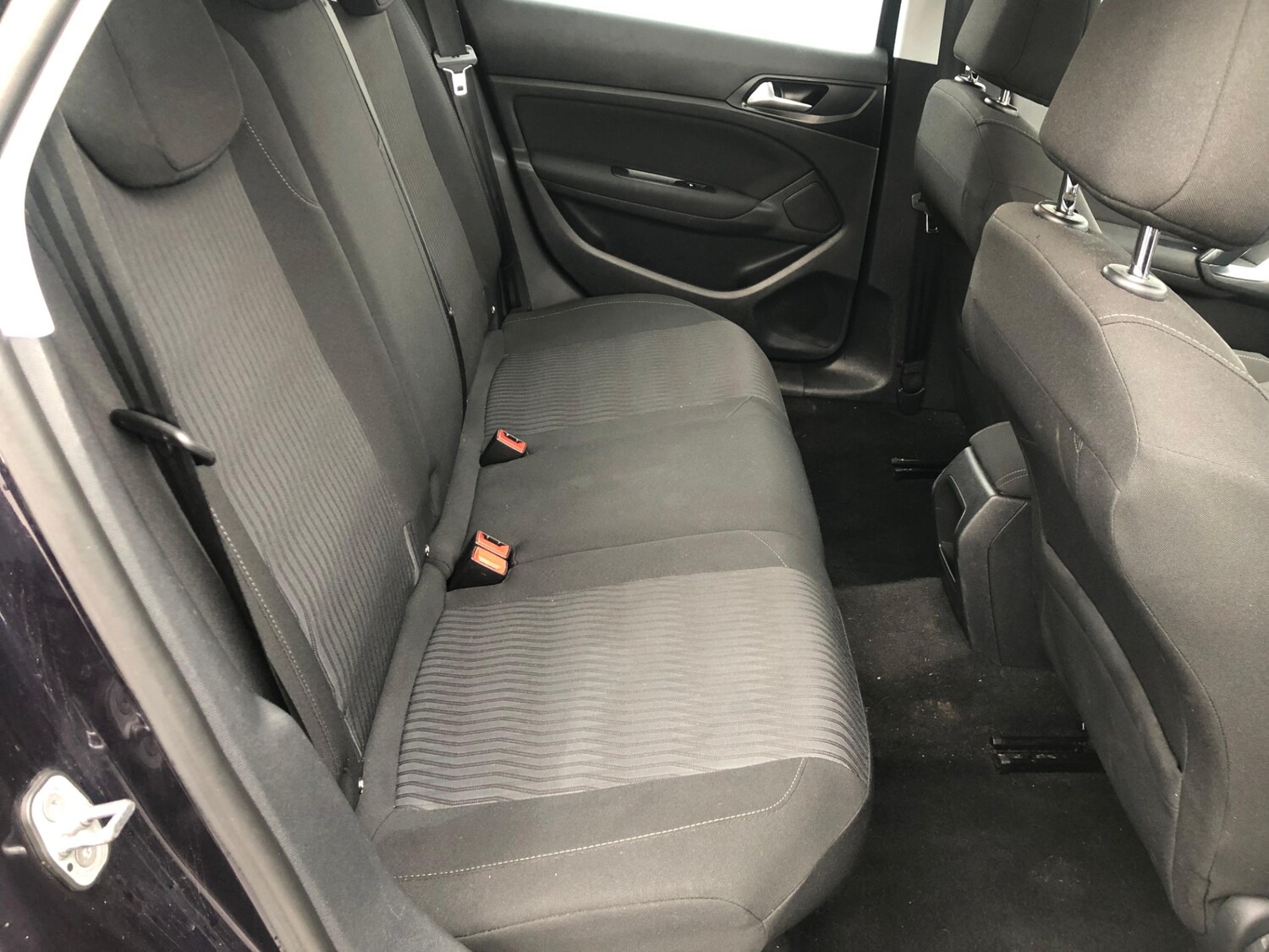 Used Peugeot 308 2016 for sale - 76914340: Photo 16