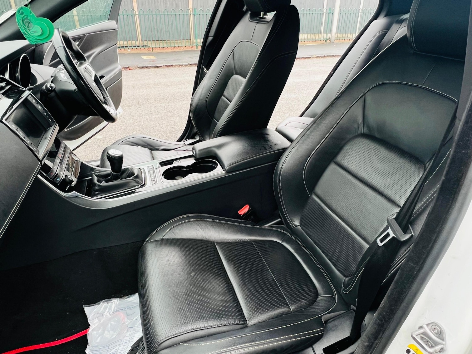 Used Jaguar XE 2017 for sale - 77238656: Photo 17