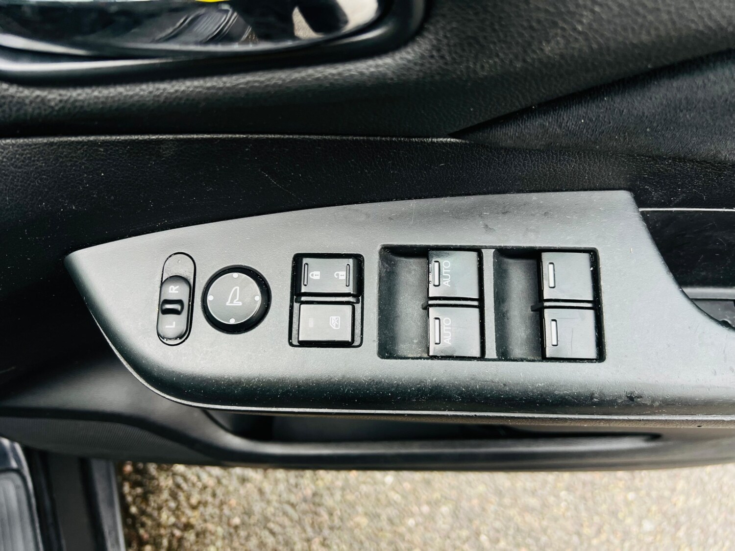 Used Honda CR-V 2014 for sale - 77332060: Photo 39