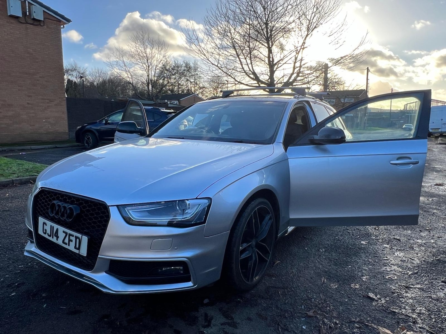 Used Audi A4 2014 for sale - 76551161: Photo 17