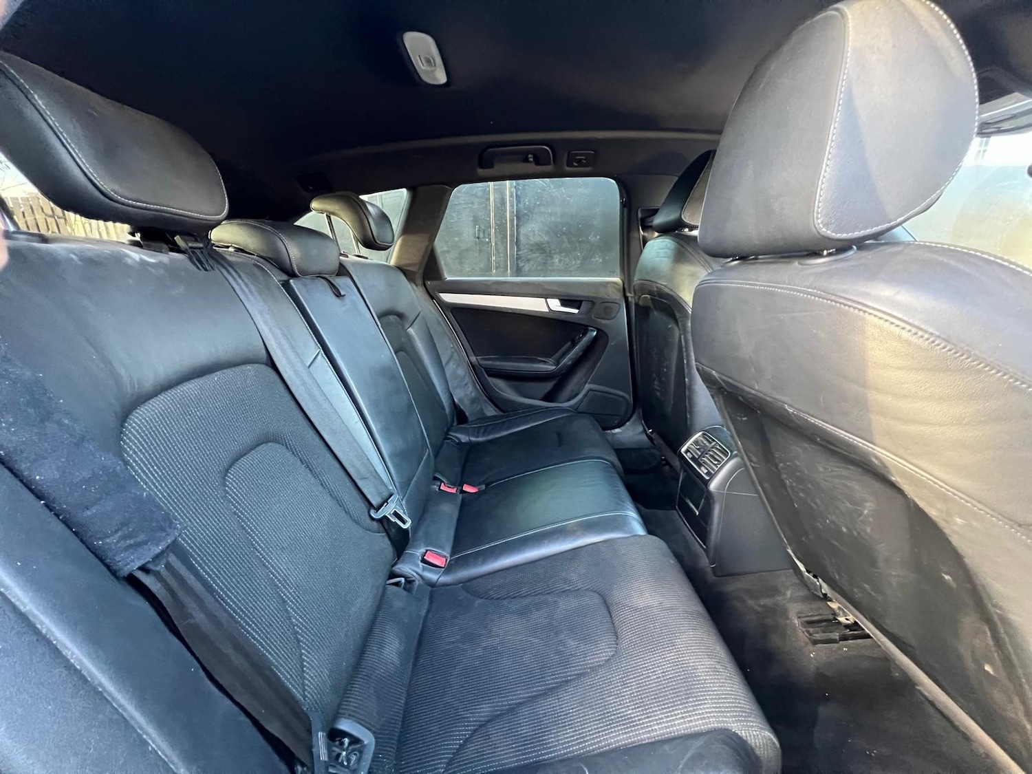 Used Audi A4 2014 for sale - 76551161: Photo 25