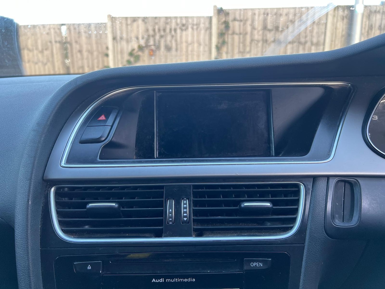 Used Audi A4 2014 for sale - 76551161: Photo 28