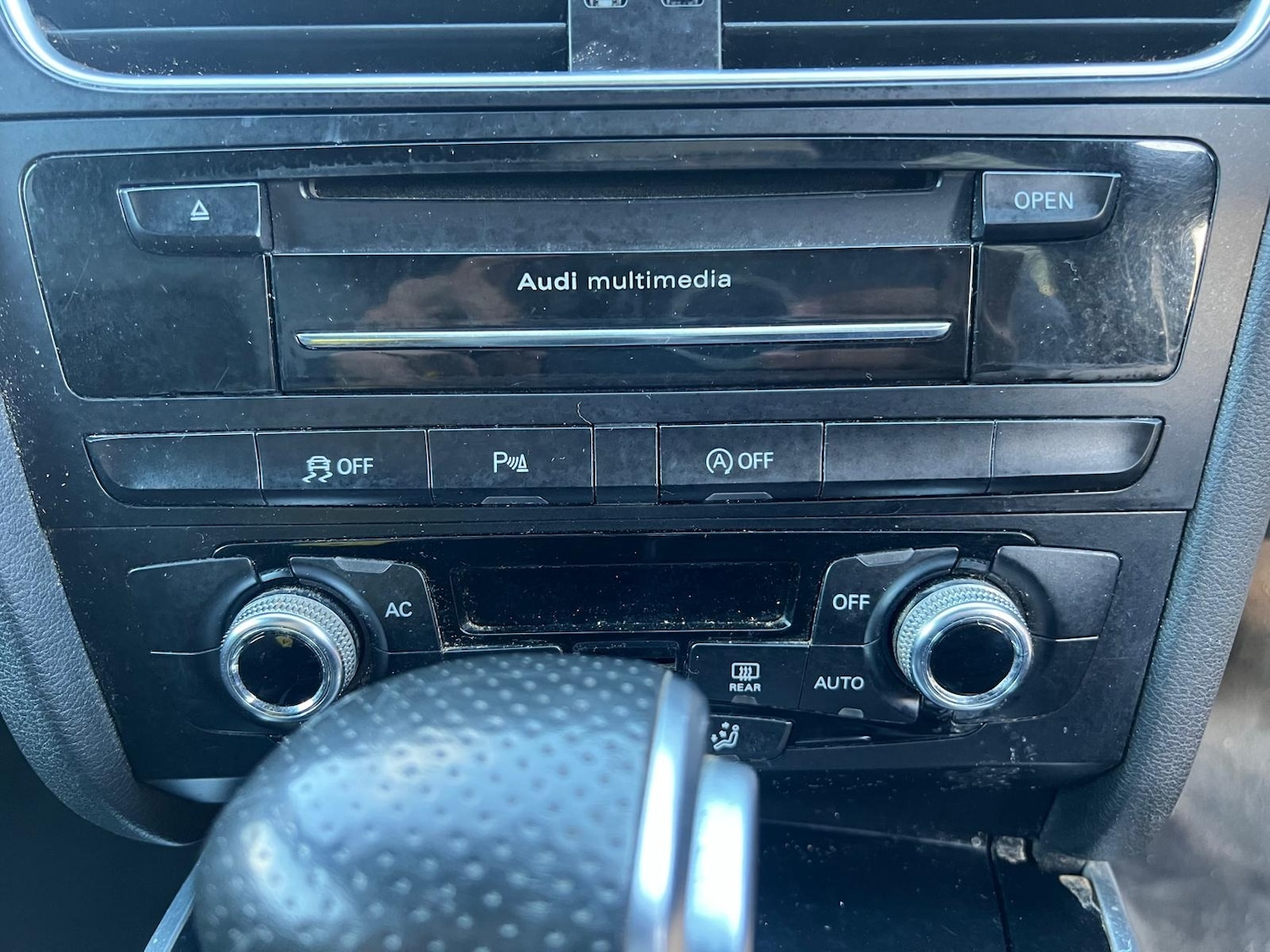 Used Audi A4 2014 for sale - 76551161: Photo 29