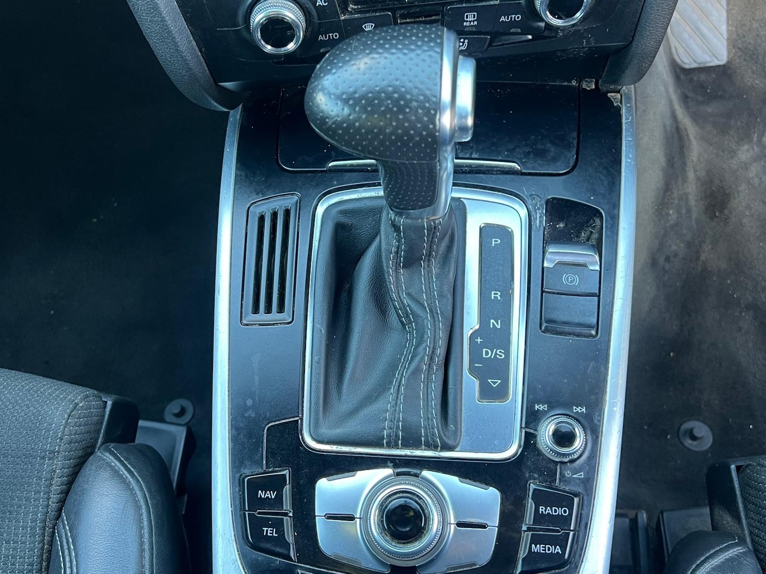 Used Audi A4 2014 for sale - 76551161: Photo 30