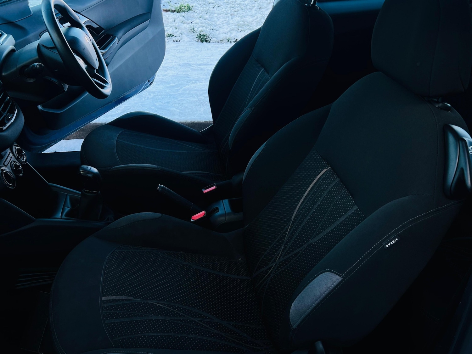 Used Peugeot 208 2012 for sale - 77098852: Photo 20