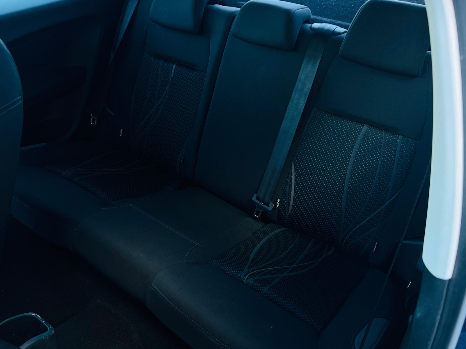 Used Peugeot 208 2012 for sale - 77098852: Photo 25