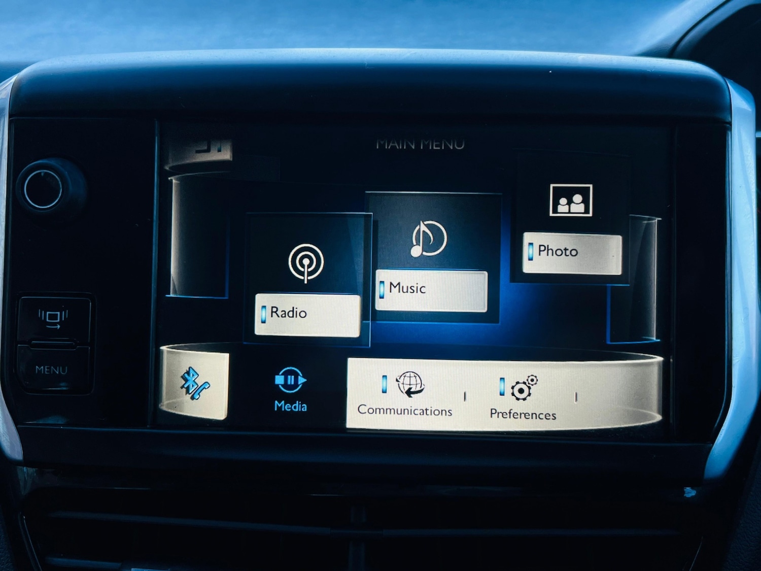 Used Peugeot 208 2012 for sale - 77098852: Photo 45