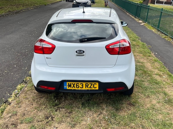 Used Kia Rio 2013 for sale - 76165417: Photo 8
