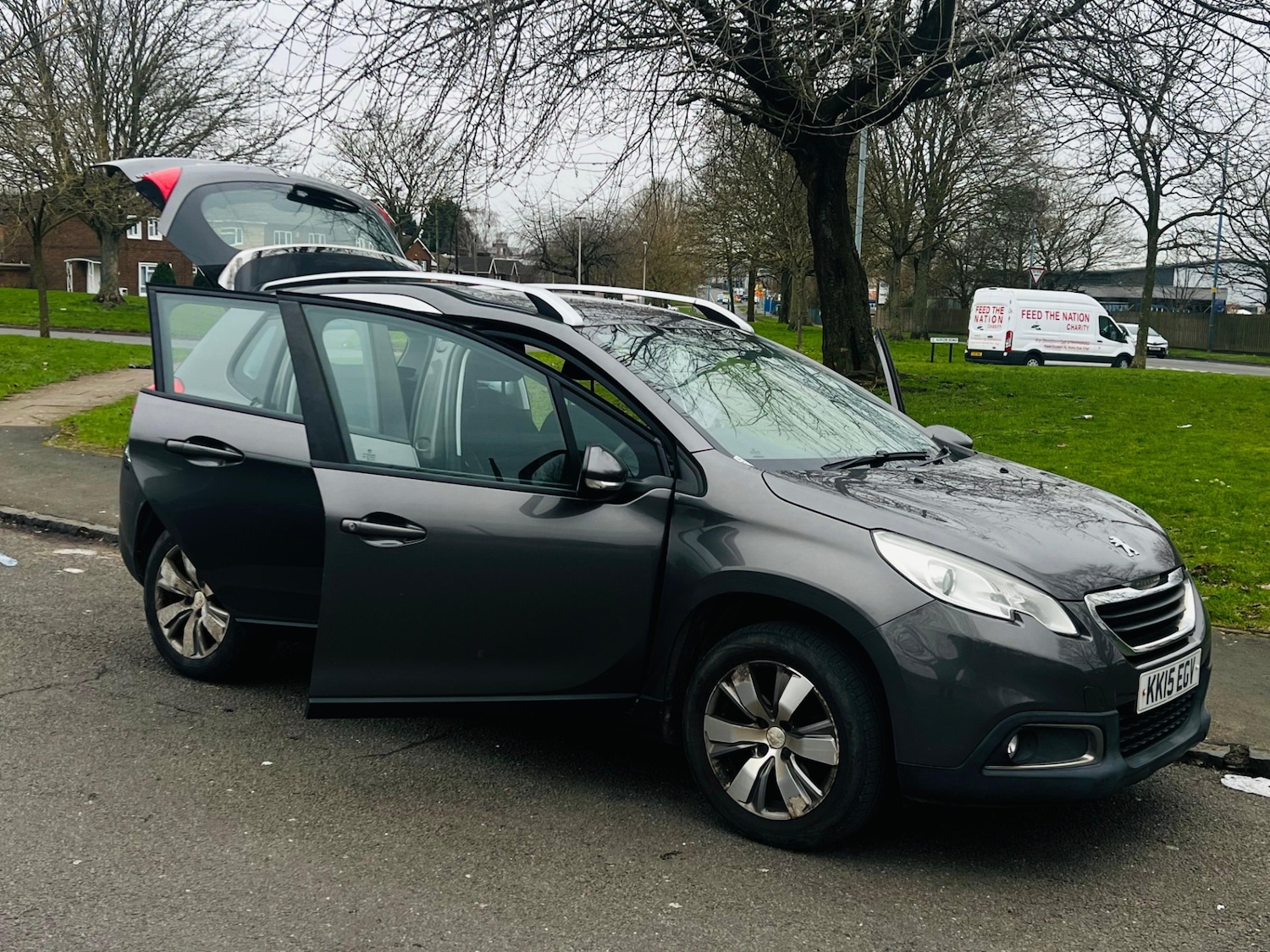 Used Peugeot 2008 2015 for sale - 77613675: Photo 29