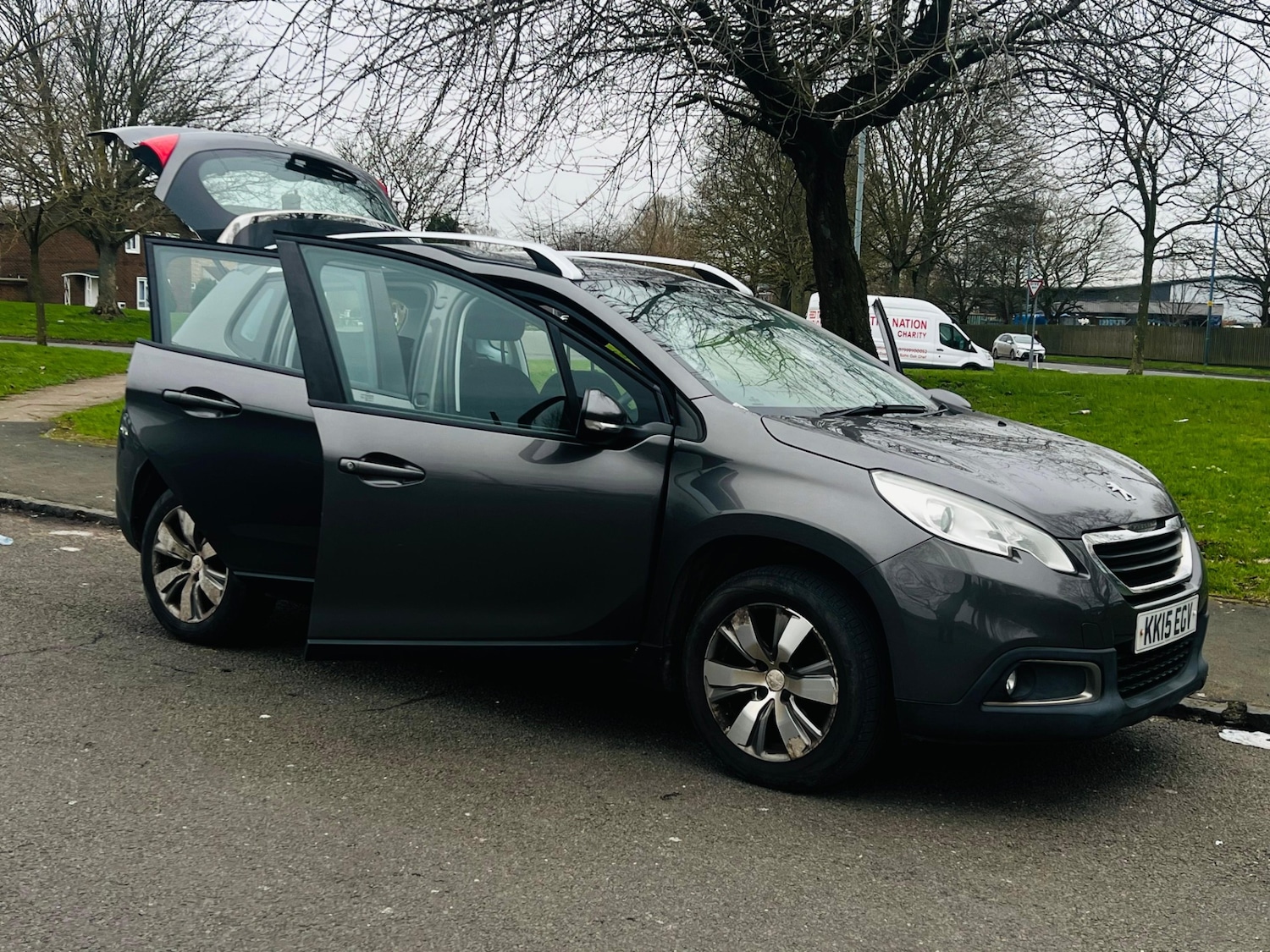 Used Peugeot 2008 2015 for sale - 77613675: Photo 32