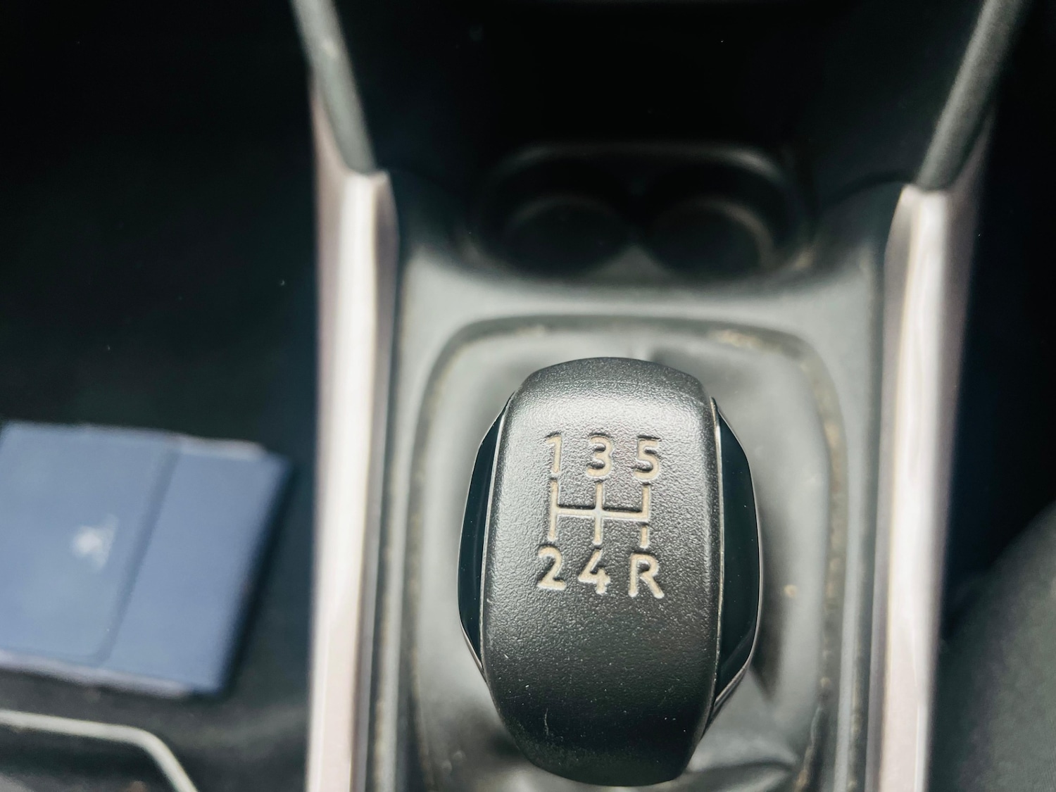 Used Peugeot 2008 2015 for sale - 77613675: Photo 43