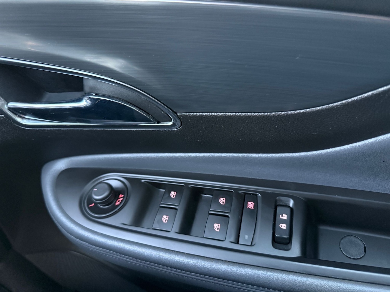 Used Vauxhall Mokka 2015 for sale - 76397826: Photo 24