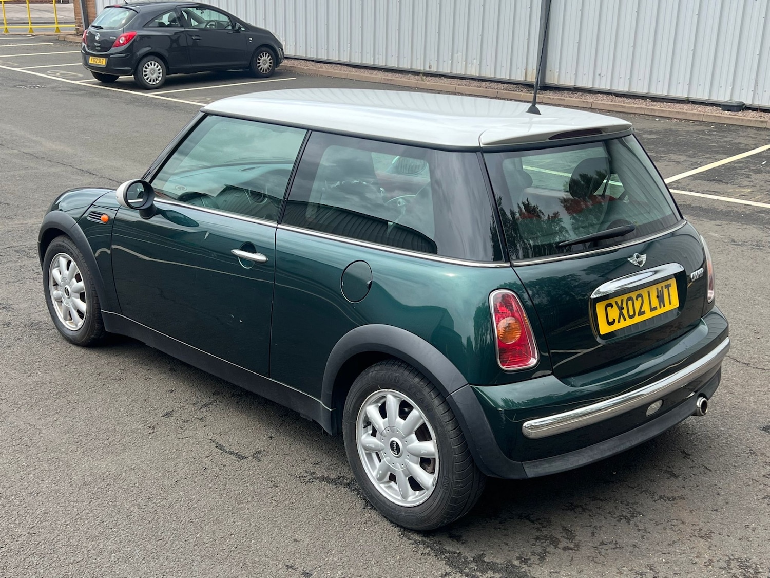 Used MINI Hatch 2002 for sale - 76168084: Photo 10