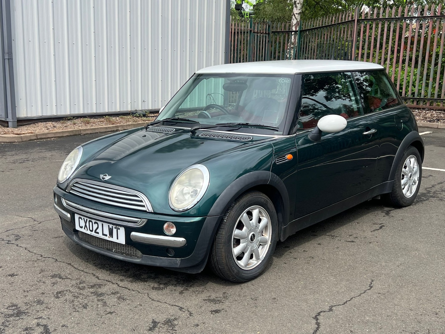 Used MINI Hatch 2002 for sale - 76168084: Photo 13