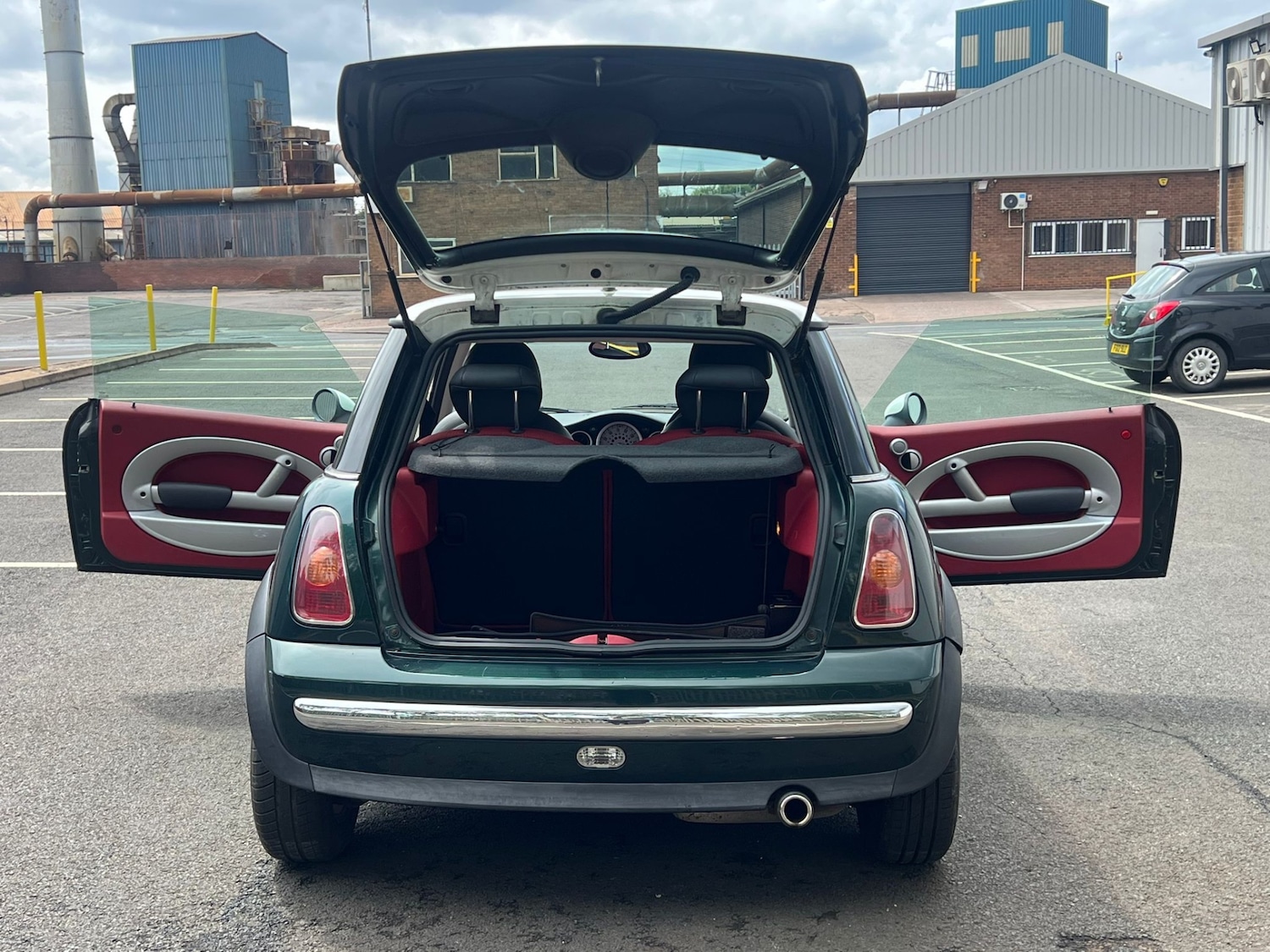 Used MINI Hatch 2002 for sale - 76168084: Photo 28