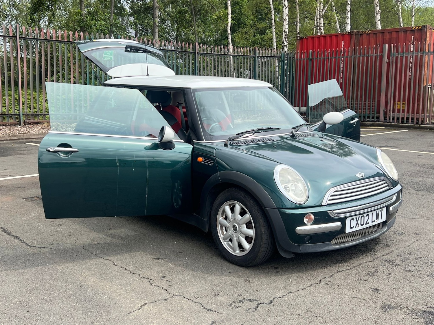 Used MINI Hatch 2002 for sale - 76168084: Photo 32