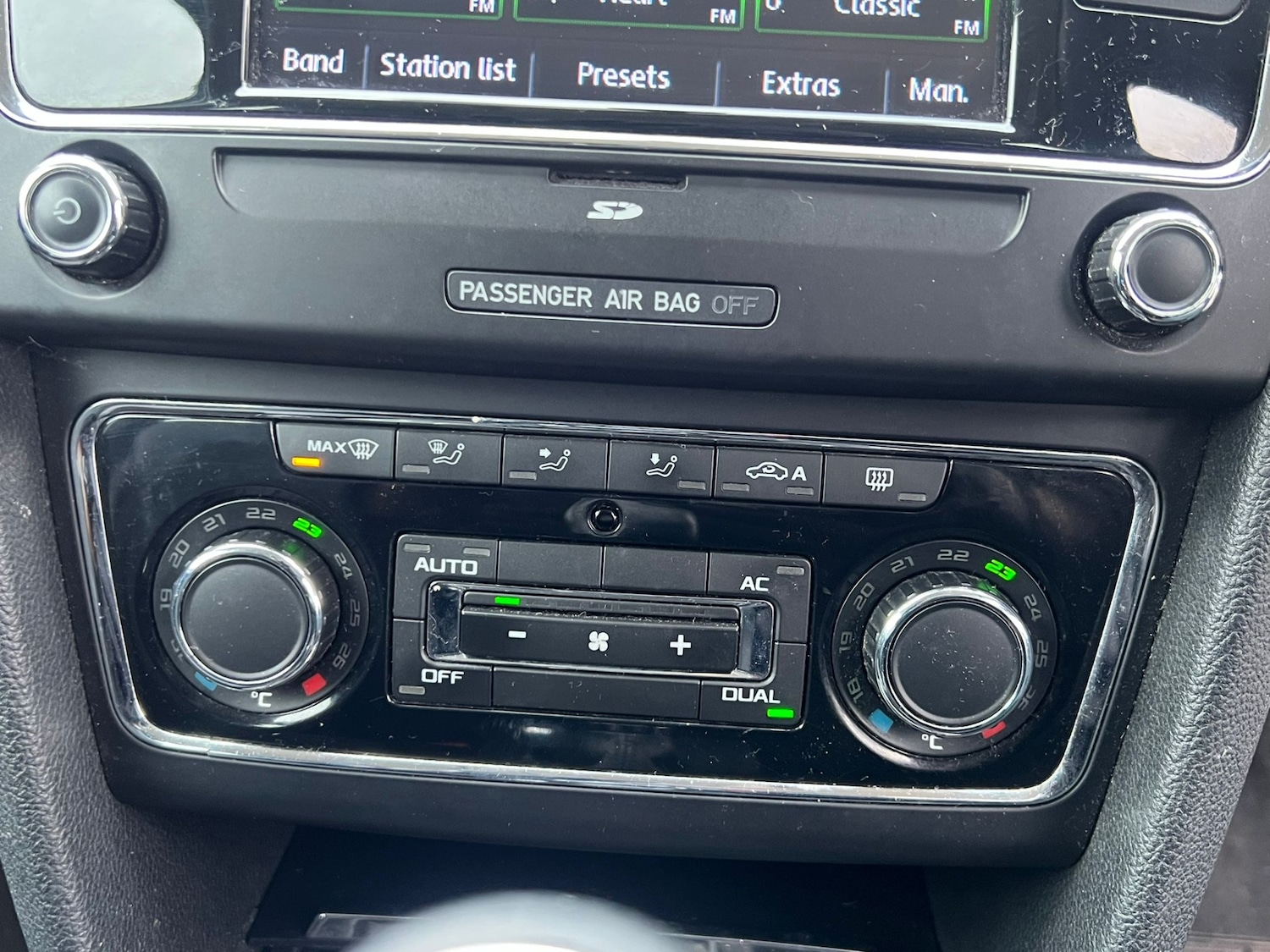 Used Skoda Superb 2012 for sale - 77254382: Photo 28