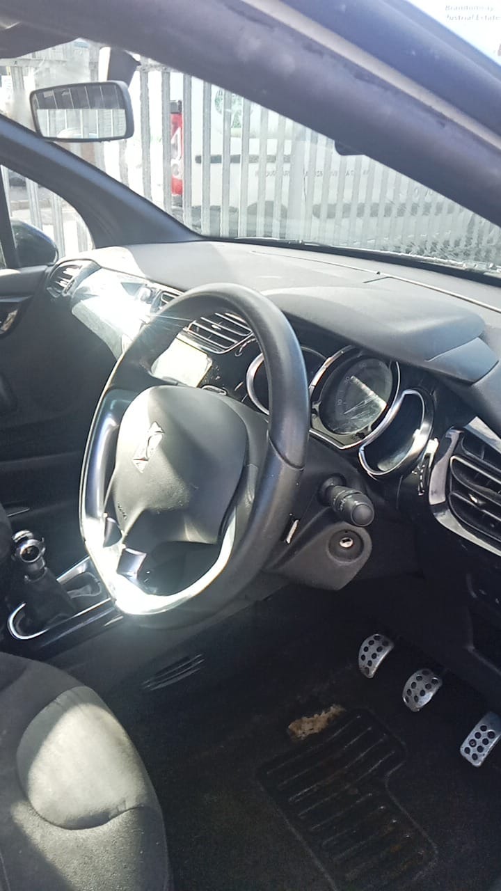 Used Renault Megane 2012 for sale - 77706109: Photo 21