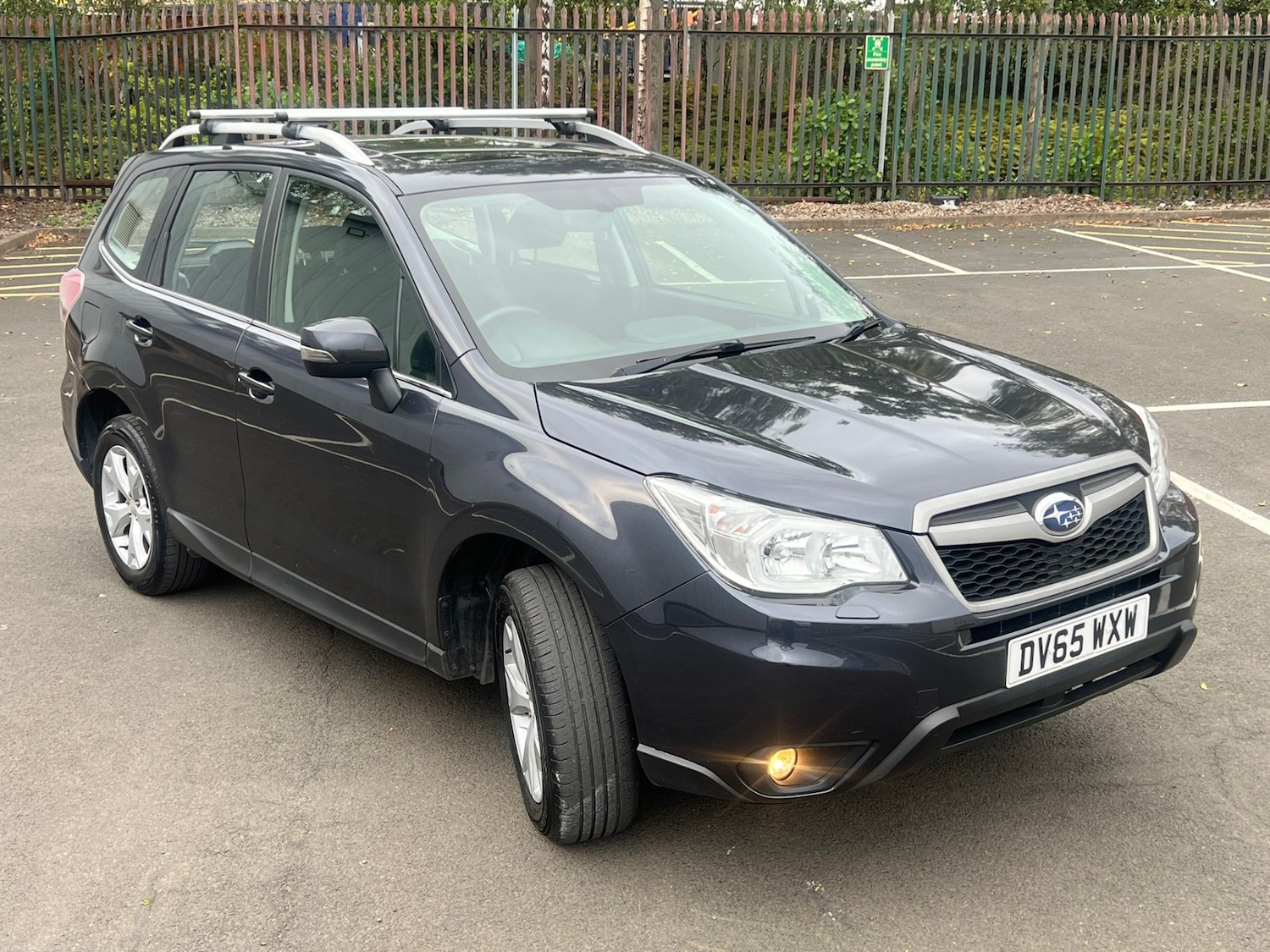Used Subaru Forester 2015 for sale - 76166304: Photo 2