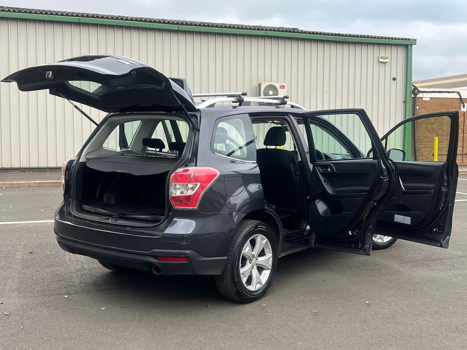 Used Subaru Forester 2015 for sale - 76166304: Photo 35