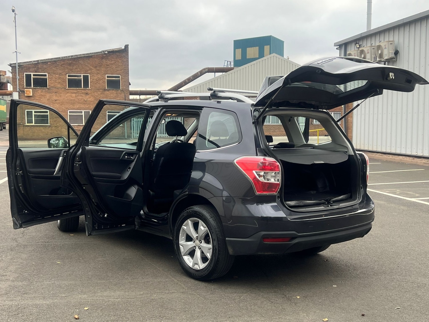 Used Subaru Forester 2015 for sale - 76166304: Photo 43